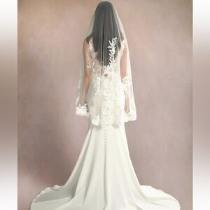 Azazie White Bridal Veil with Lace